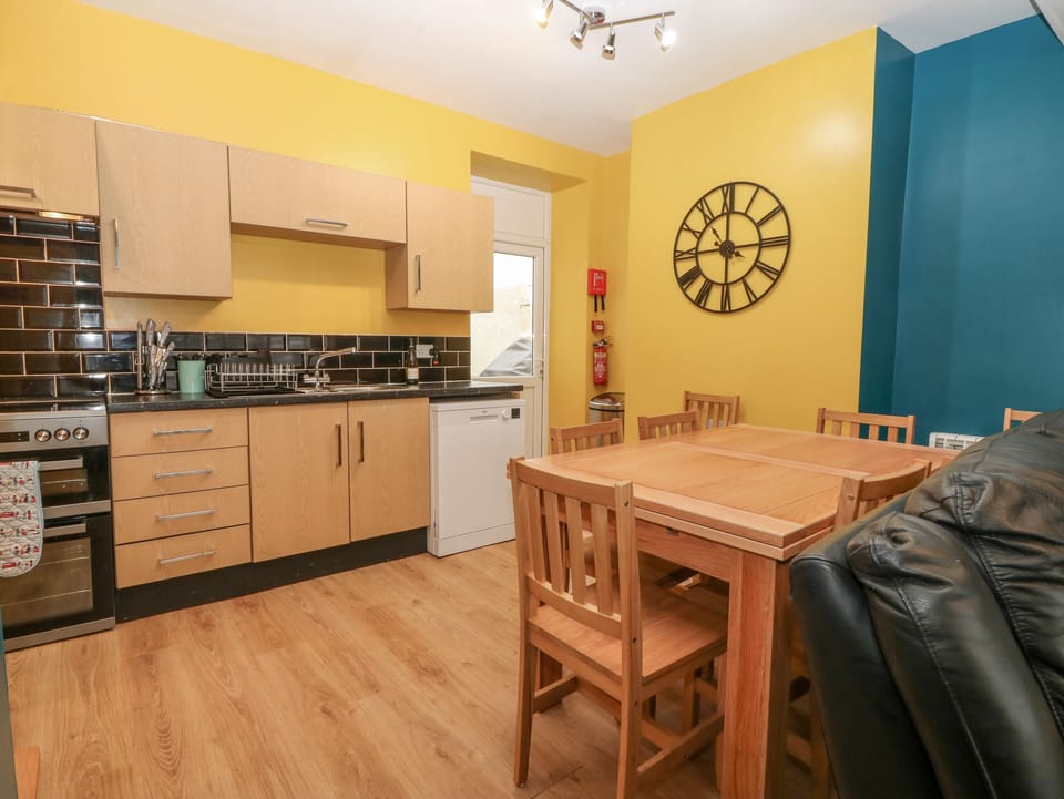 Fridge, dishwasher, electric kettle, toaster