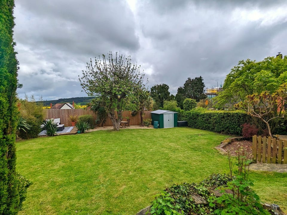 Cottage | Property grounds