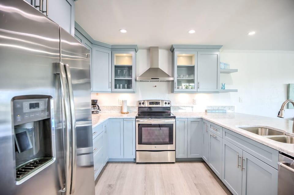 Kitchen Oven