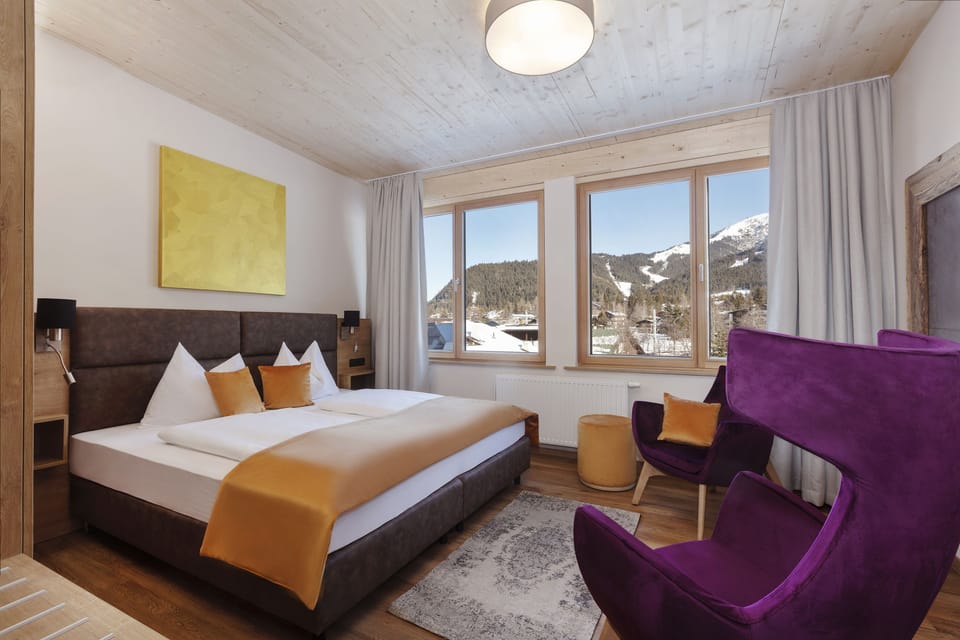 Comfort Studio (Enzian) | Premium bedding, in-room safe, individually decorated, free WiFi