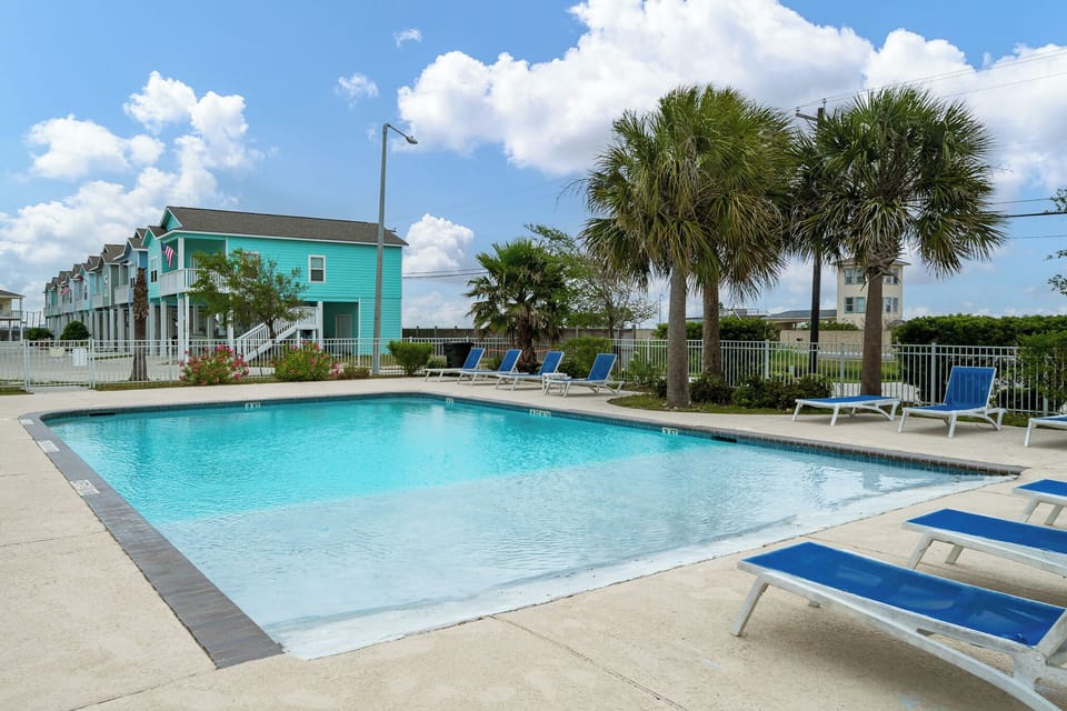 House (3 Bedrooms) | Property amenity
