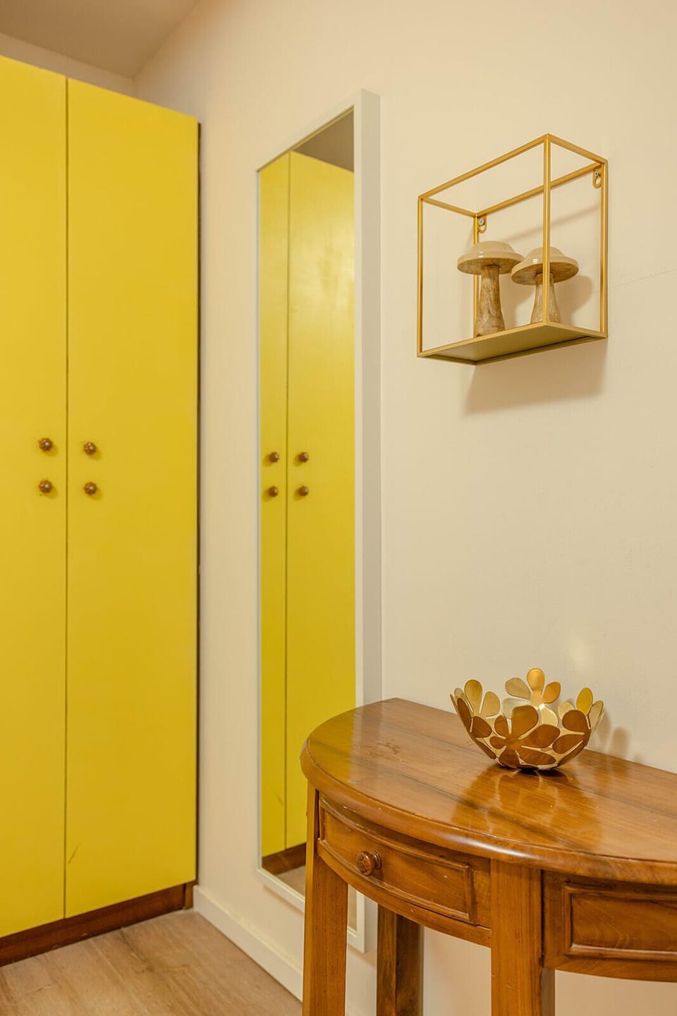 Classic Double or Twin Room | Individually decorated, individually furnished, desk, laptop workspace