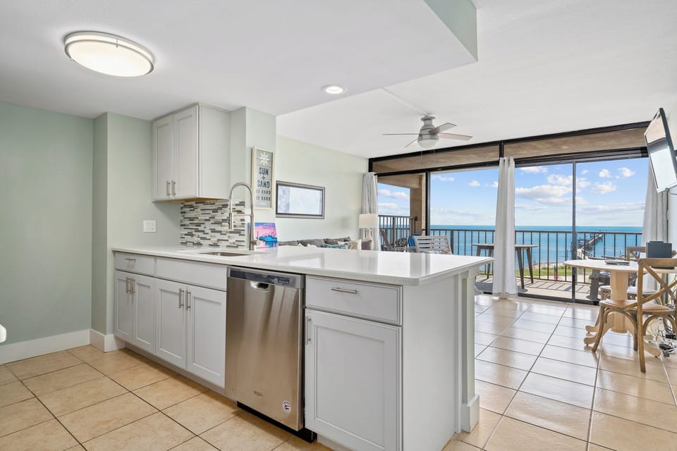 Condo (1 Bedroom) | Property amenity