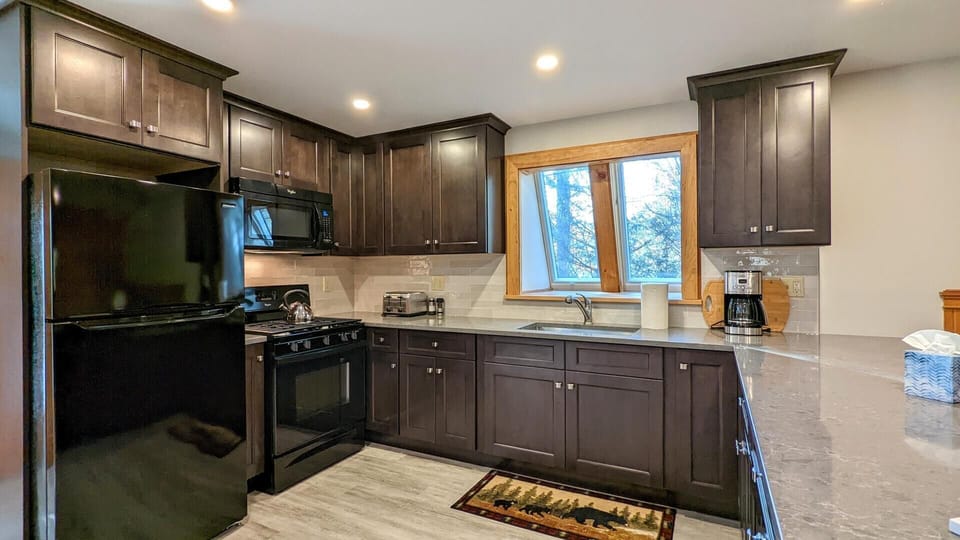Bunk House Kitchen
