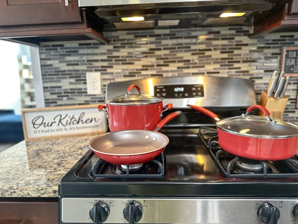 Kitchen cookware
