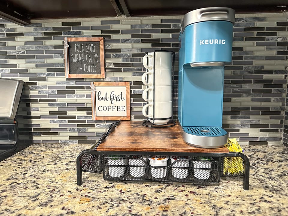 Coffee and tea station