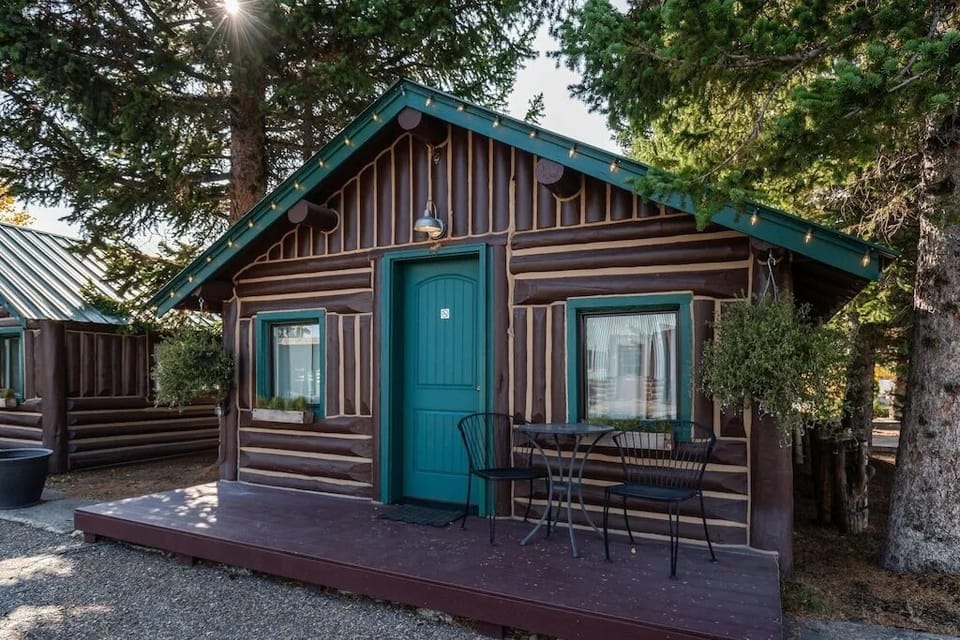 Entrance/Porch