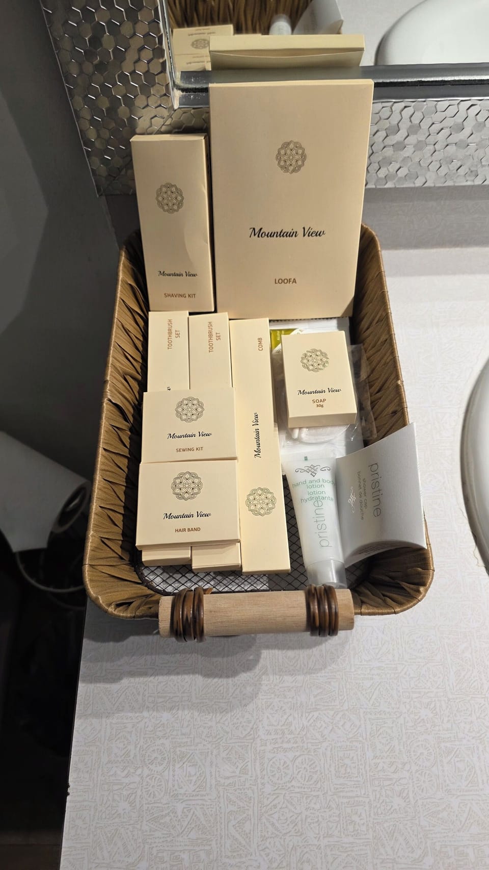 Combined shower/tub, hair dryer, towels, soap