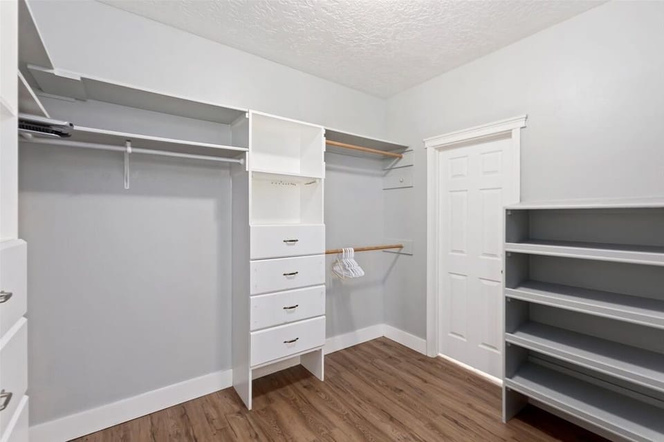 Main Level Primary Suite closet