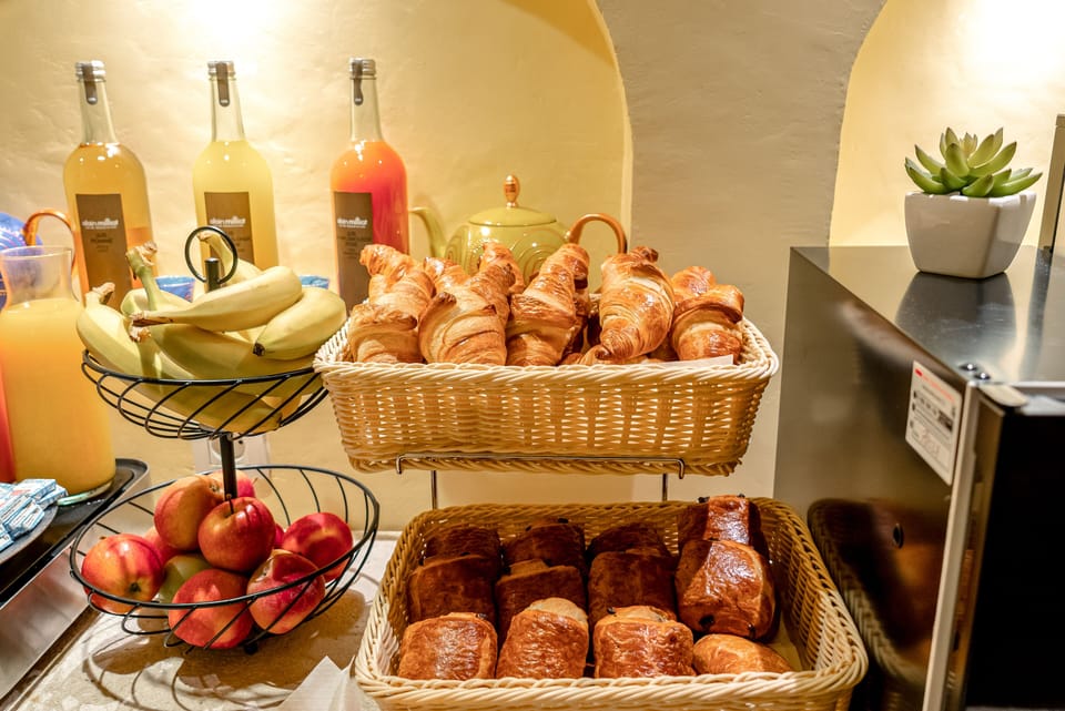 Daily continental breakfast for a fee