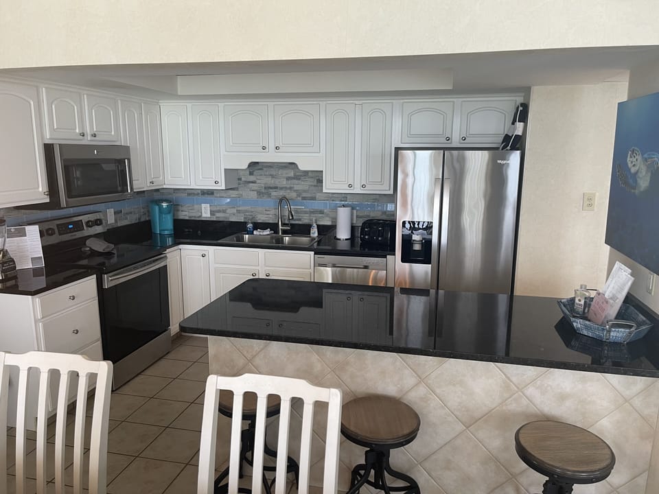 Kitchen / bar