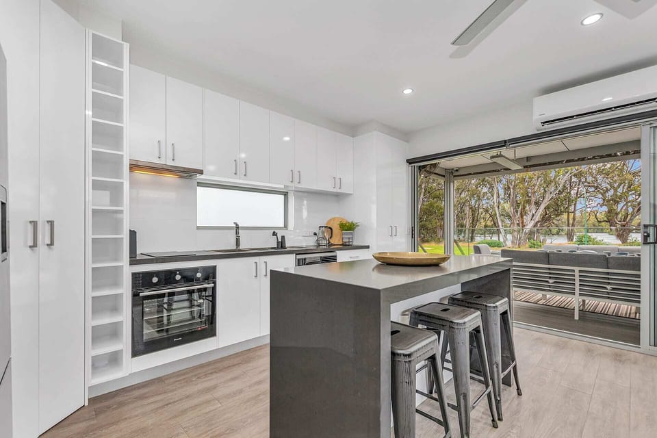 Kitchen and Counter