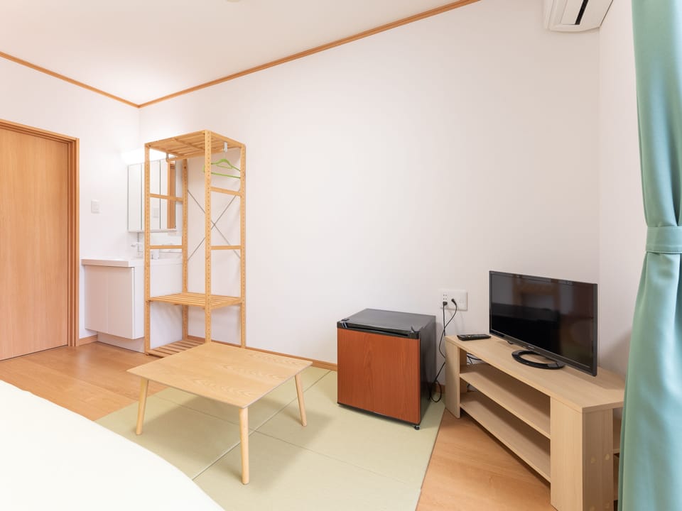 Basic Single Room, Men only, Non Smoking | Free WiFi