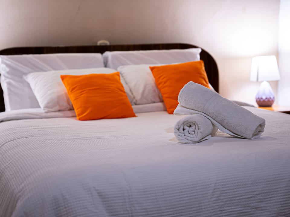 Down comforters, desk, laptop workspace, WiFi (free)