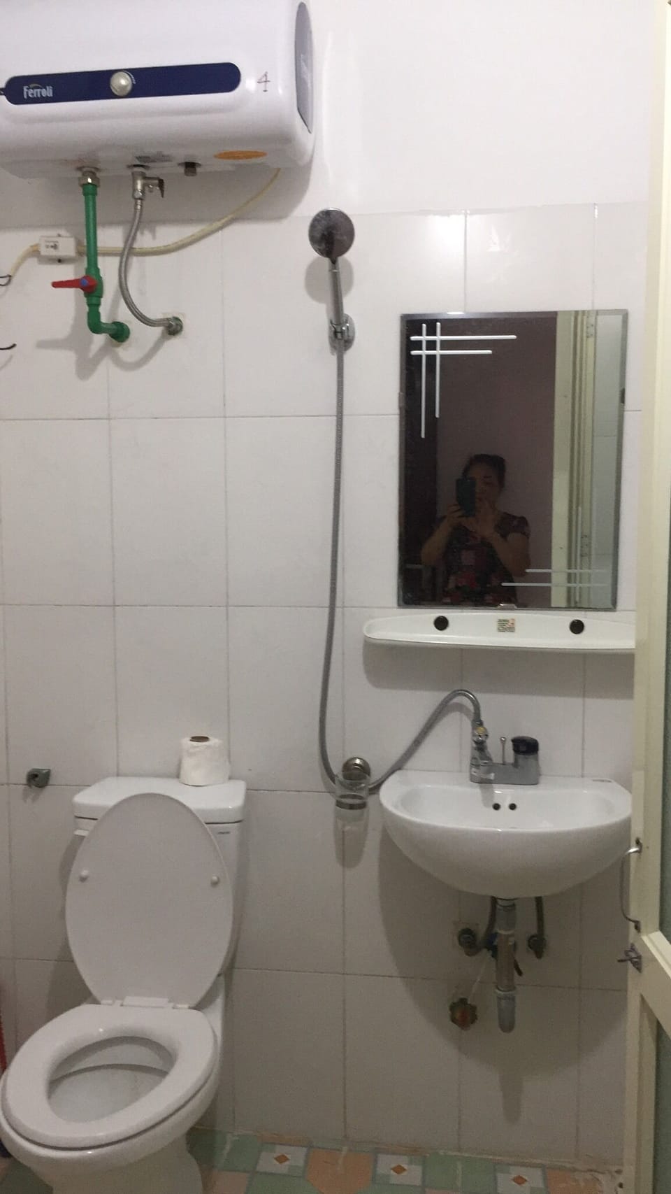 Standard Room | Bathroom