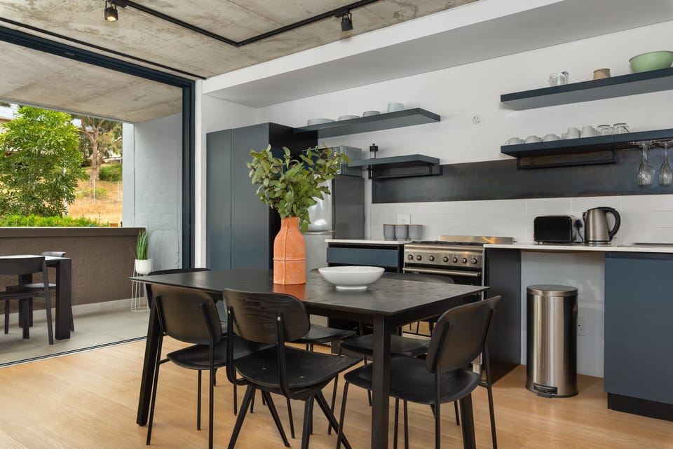 Exclusive Apartment | In-room dining
