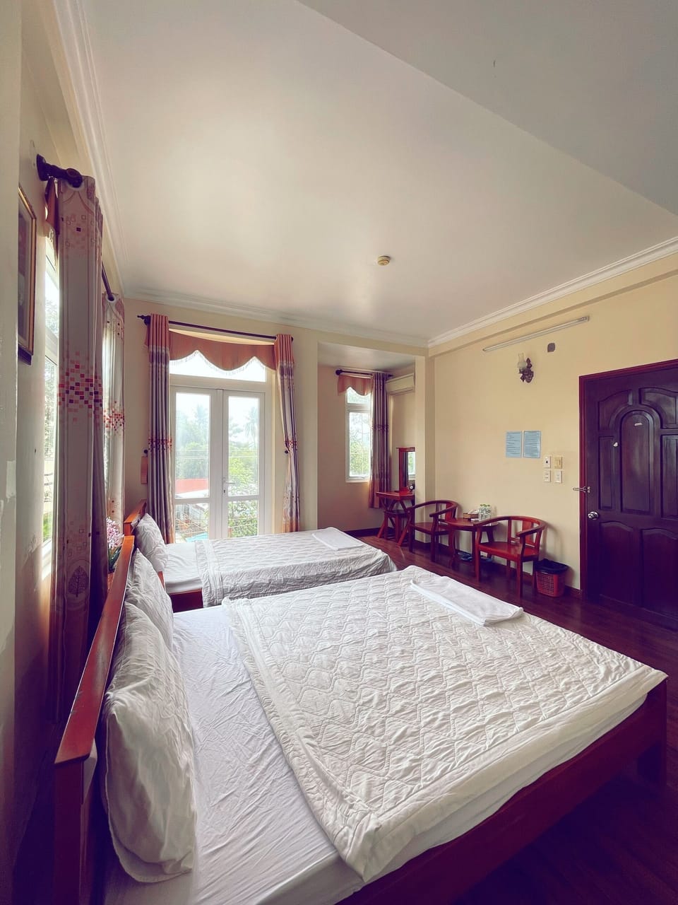 Family Triple Room | Minibar, individually furnished, desk, laptop workspace