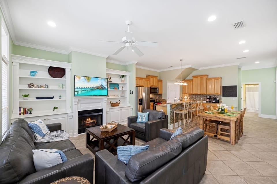 Open Concept Living Room/ Dining Area/ Kitchen