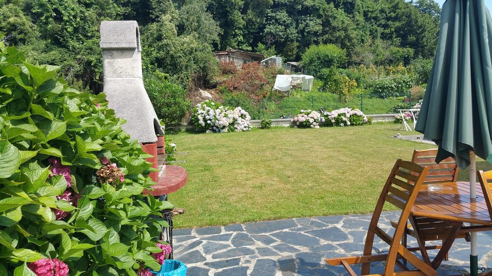 BBQ facilities,Garden,Garden view