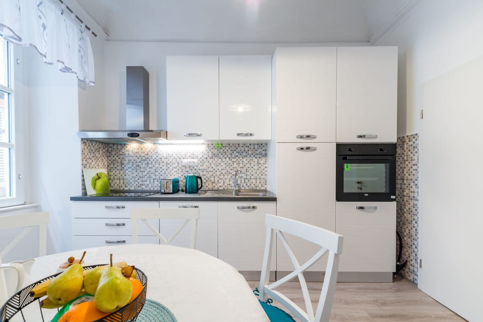 Apartment (Two-Bedroom Apartment) | Dining room