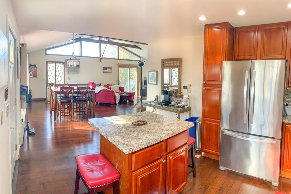 Island kitchen is also a great space to eat!