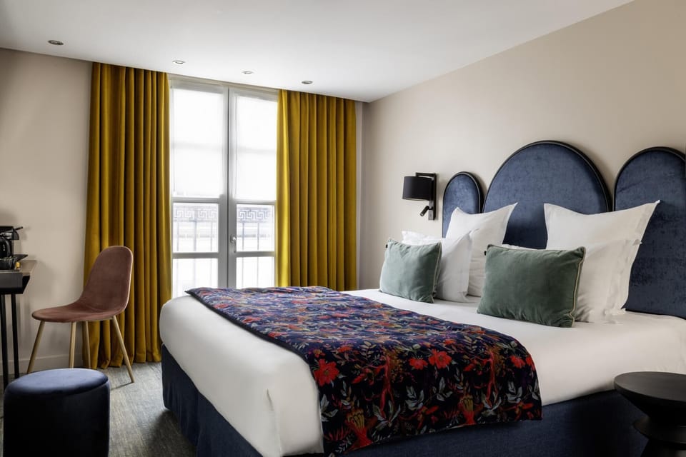 In-room safe, desk, blackout drapes, soundproofing