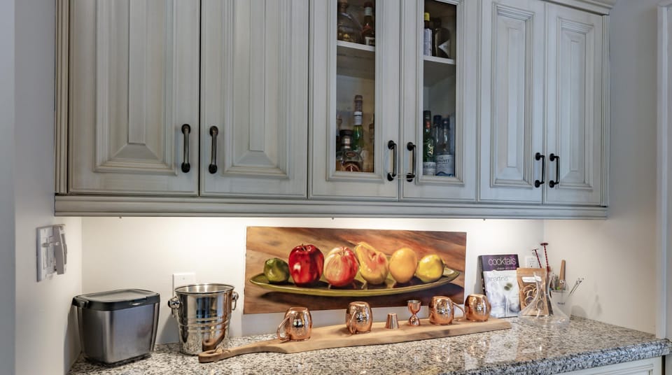 Living Room Side Counter