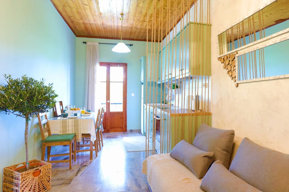 Lounge and kitchen area