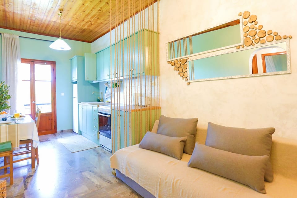 Lounge and kitchen area