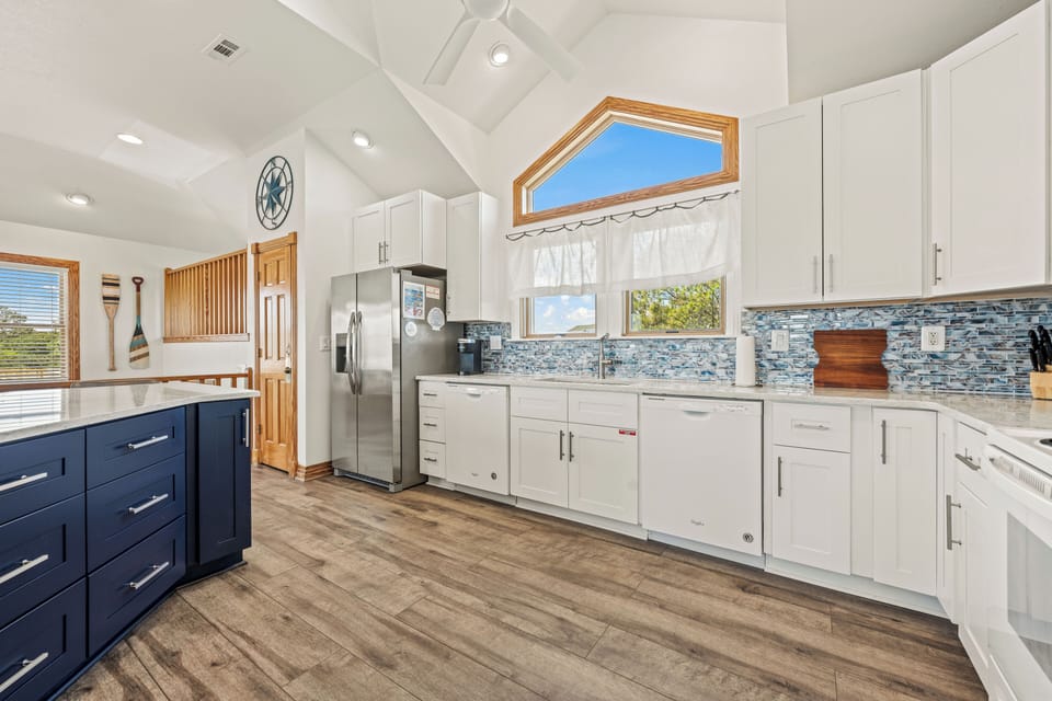 Kitchen - Top Level