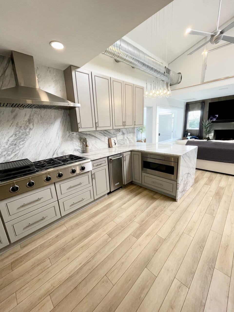 Kitchen, built in microwave , gas range 6 burner stove 