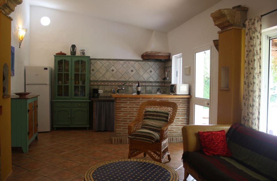 Tepuanahouse. View at kitchen