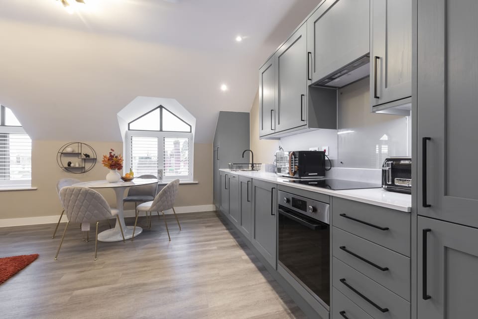 Apartment | Private kitchen | Full-size fridge, microwave, oven, stovetop