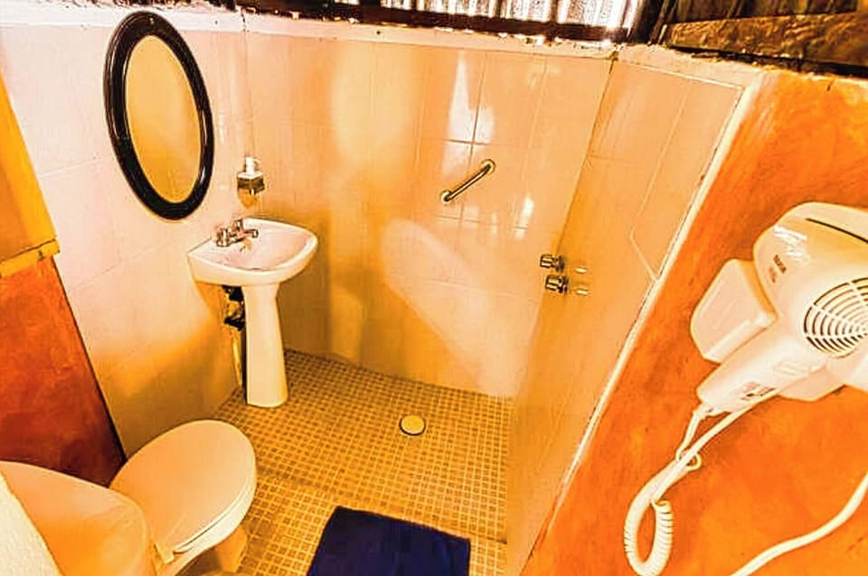 Loft, 1 Bedroom, Terrace, Garden View | Bathroom