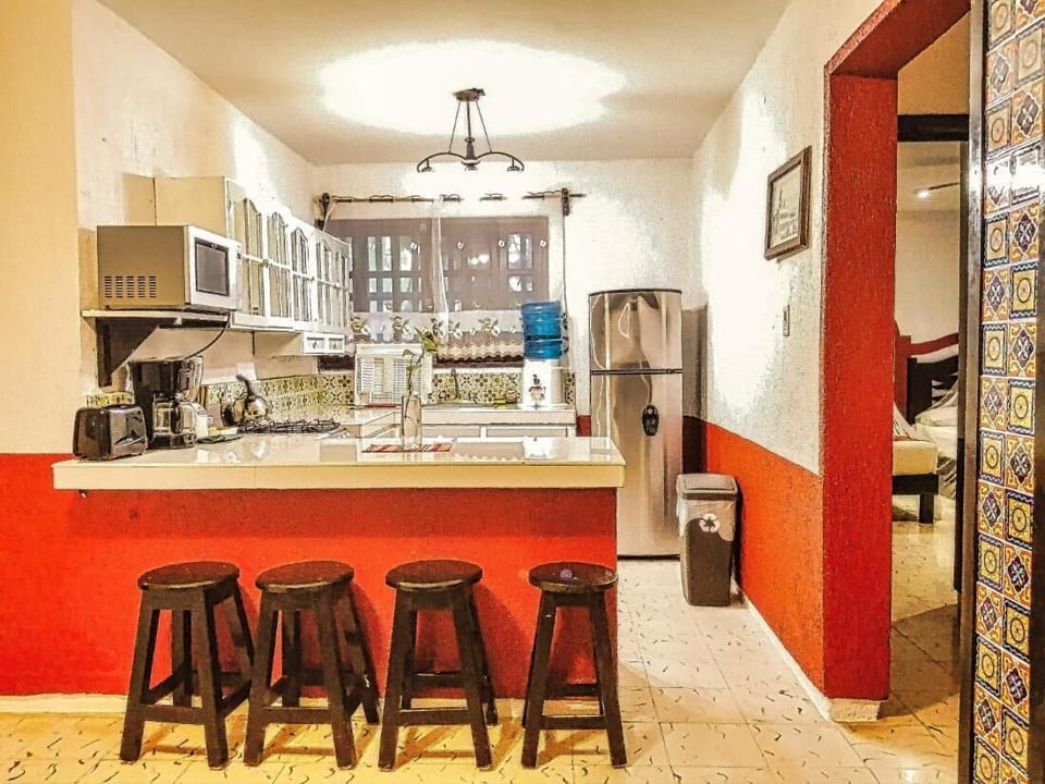 Apartment, 4 Bedrooms, Balcony, Garden View | Private kitchen
