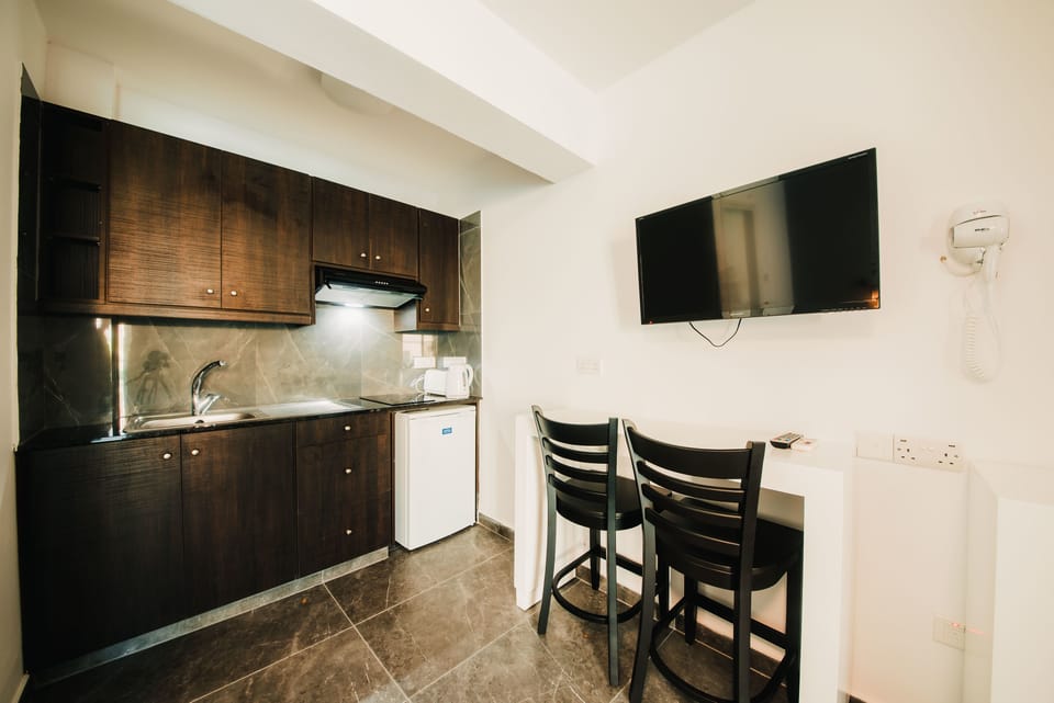 Private kitchenette