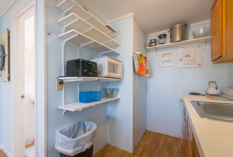Kitchen area.