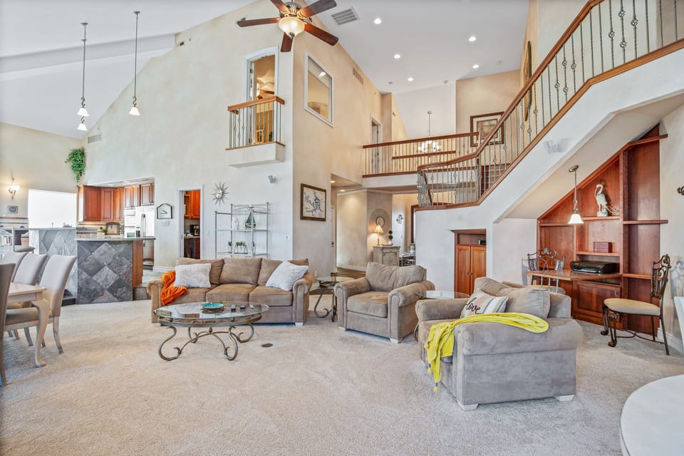 The open living areas are fantastic for entertaining large groups!