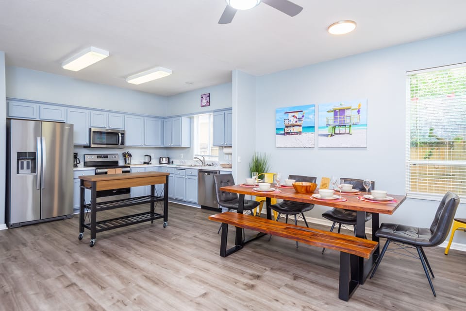 Open plan kitchen / diner