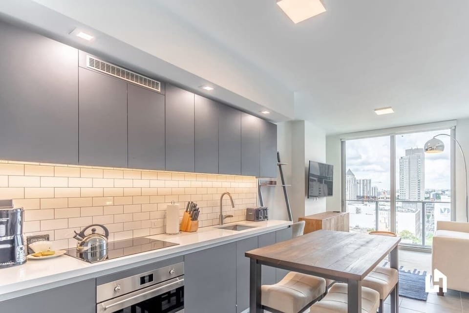 A well-equipped kitchen for preparing meals