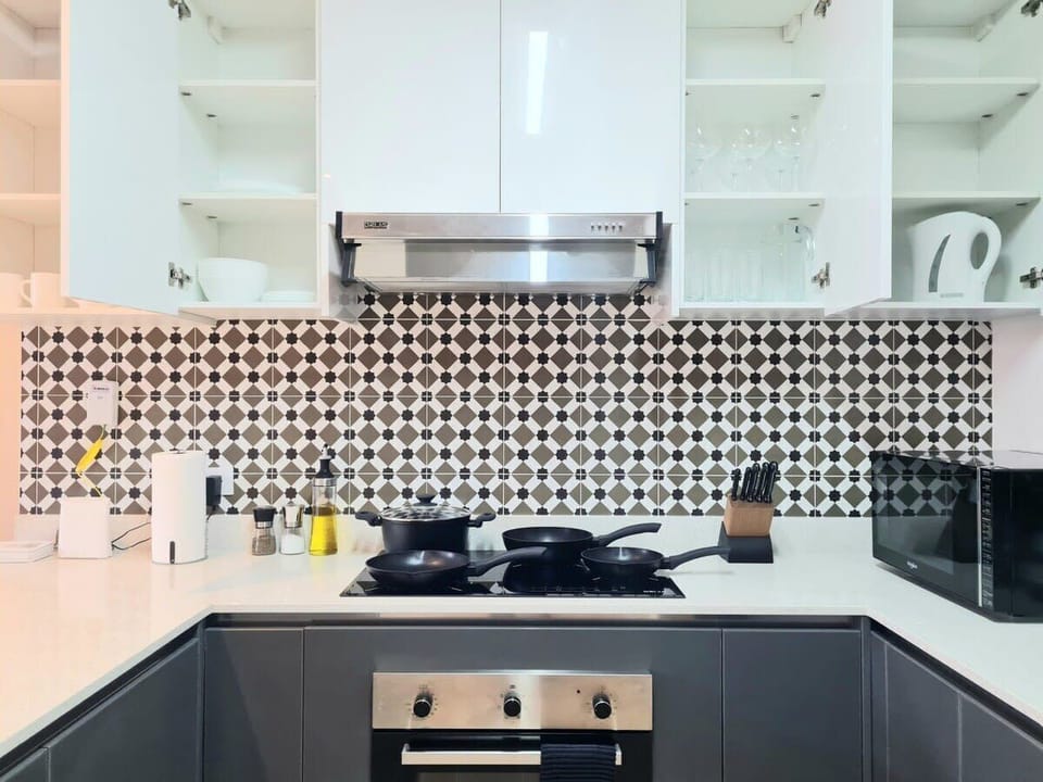 Equipped kitchen