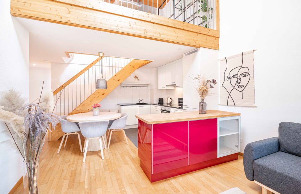 Comfort Duplex | Private kitchen | Coffee/tea maker, electric kettle, freezer