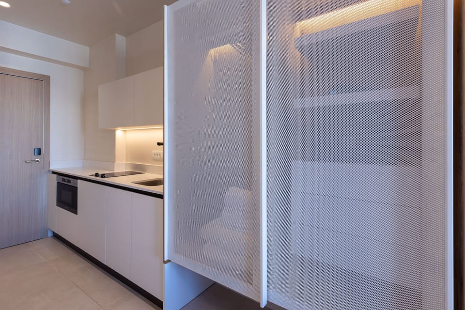 Studio, Sea View | In-room safe, free cribs/infant beds, free WiFi, bed sheets