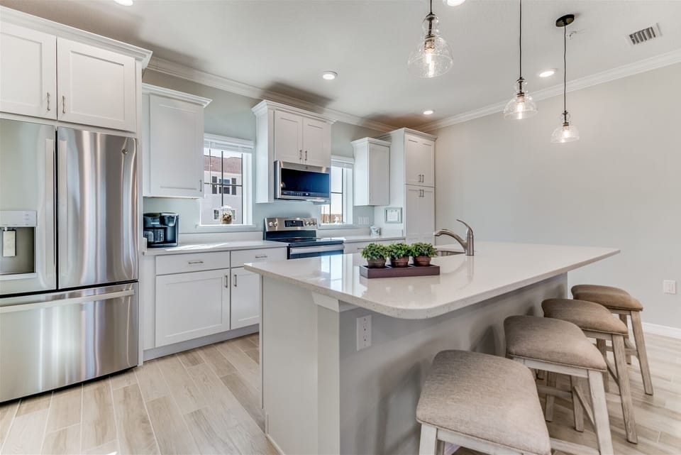 Lost Key Anchors Away Kitchen Bar Seating for Four