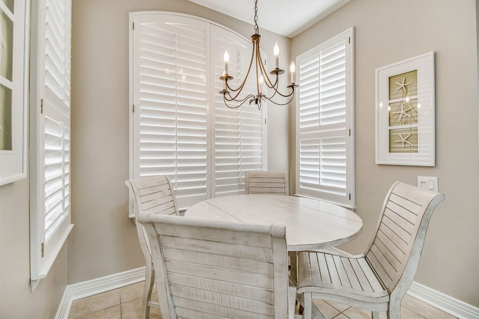 Beach Colony Tower 2A Dining Table Seating For Four