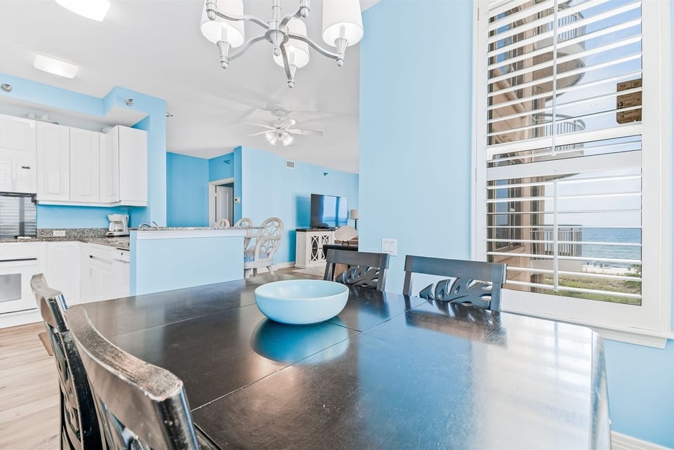 Beach Colony Tower 3D Dining Table