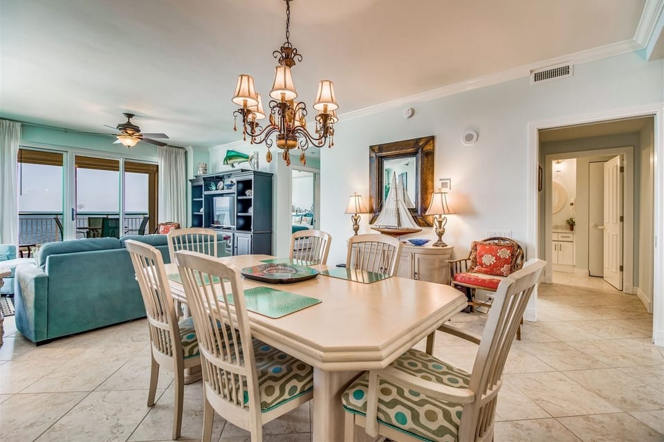 Beach Colony West 9B Dining Room and Living Room