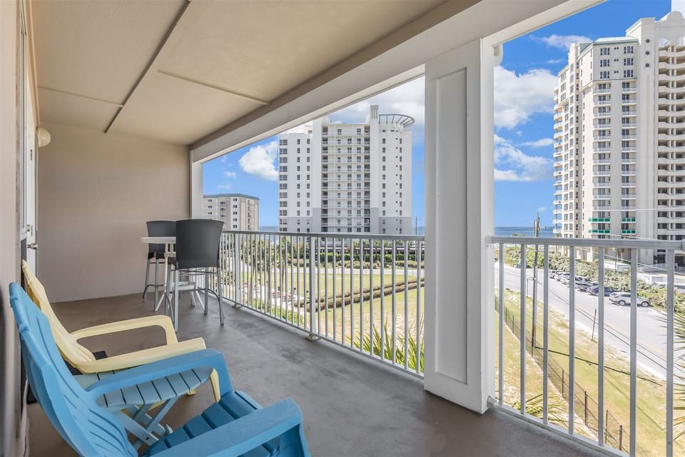 Grand Caribbean 417W Balcony with Great Views