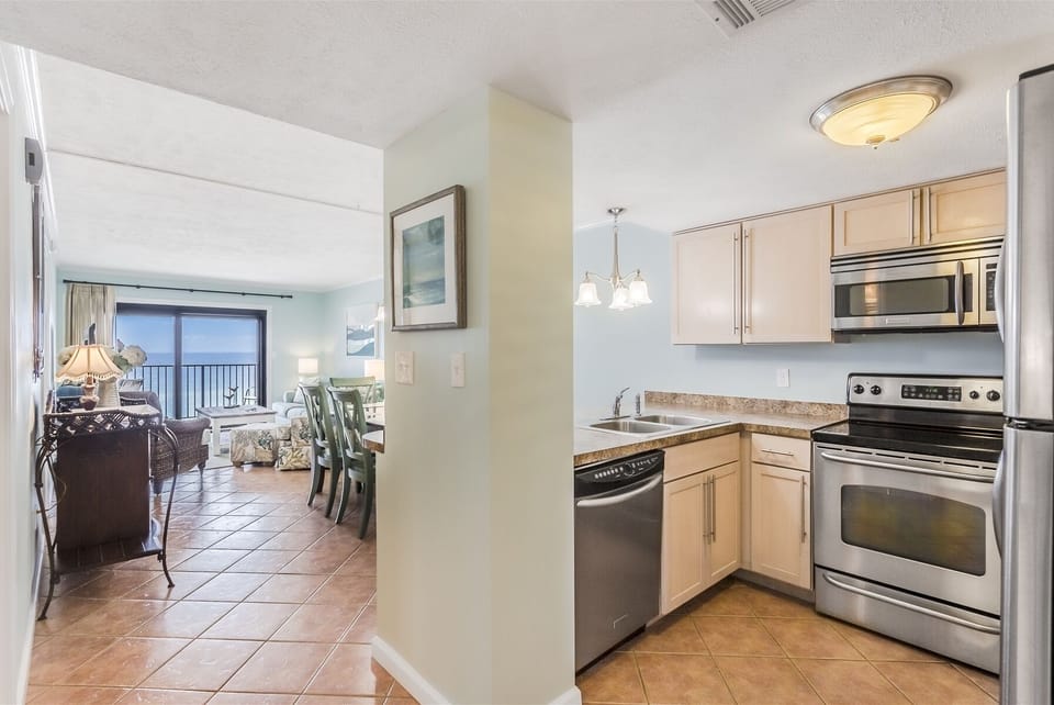 Ocean Breeze West 502 Kitchen and Dinging Room