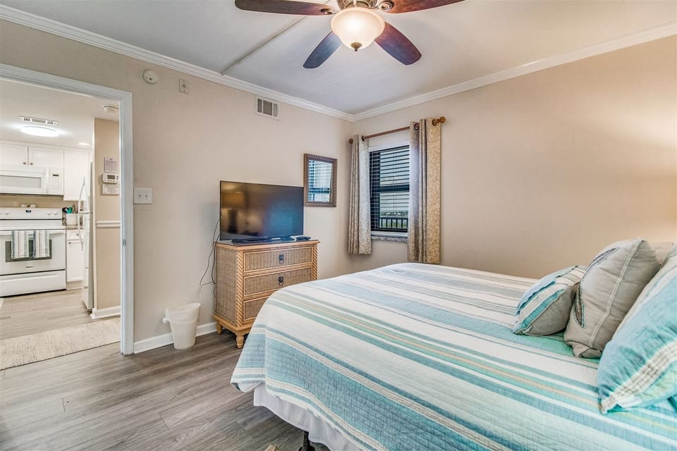 Ocean Breeze West 604 Guest Bedroom #2